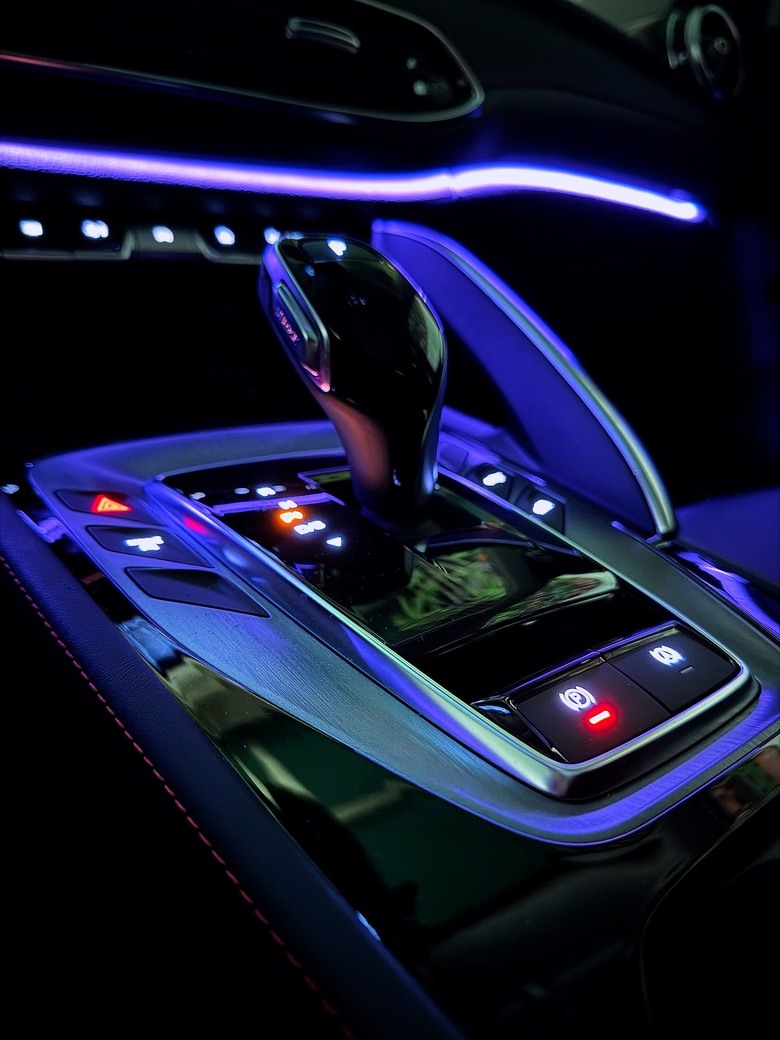 MG HS 1.5T 擁車兩年心得！後悔？缺點？