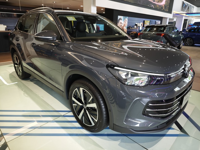 試乘VW Passat Variant 330TSI R-Line的心得分享(含All New Tiguan 330靜態賞車）