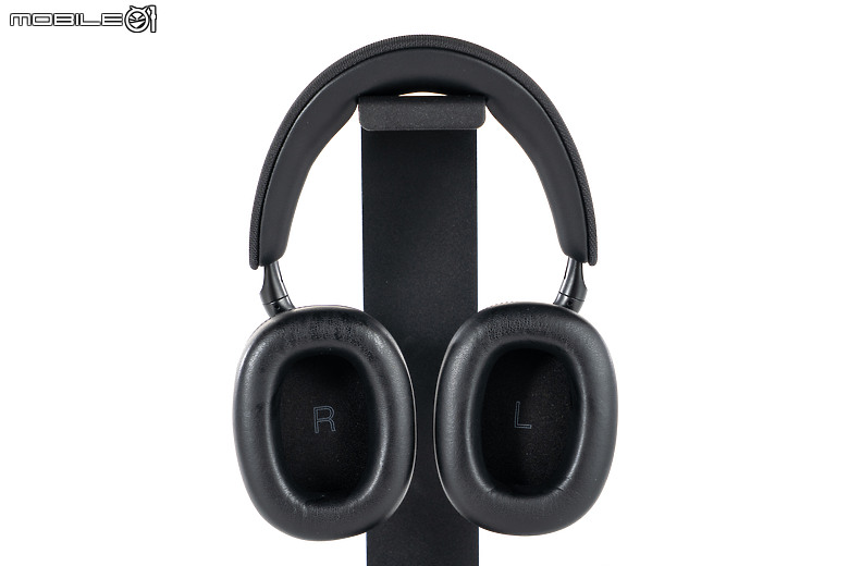Bowers & Wilkins Px7 S3 耳罩式耳機｜設計洗鍊、音質更驚艷！