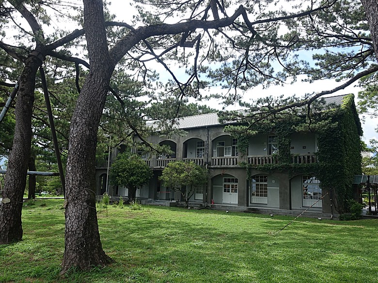花蓮將軍府1936、花蓮港放送局1944、松園別館、花蓮文化創意產業園區、台灣鐵路局花蓮管理處處長官邸、野光 Fluorescent (原：黑金通) — 花蓮市區3小時快閃行旅