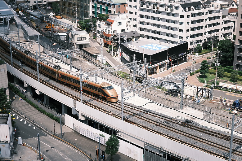 點我看大圖 Sigma 17-40mm f/1.8 DC Art 評測報告|我獨自升級、重塑 APS-C 變焦神鏡 ft. X-M5