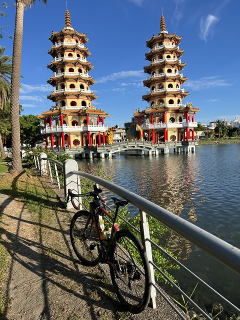 (2025 夏天) 🚴🚴 TCR + ZIPP 夏天漫遊 高雄