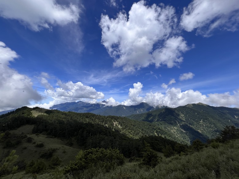登鈴鳴閂山 ,被颱風追趕