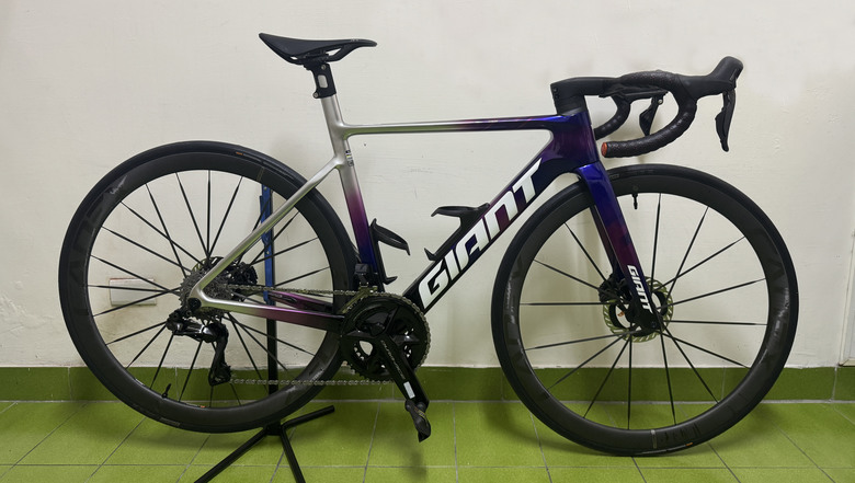 【開箱】Giant 2025 車隊版 Propel Advanced SL