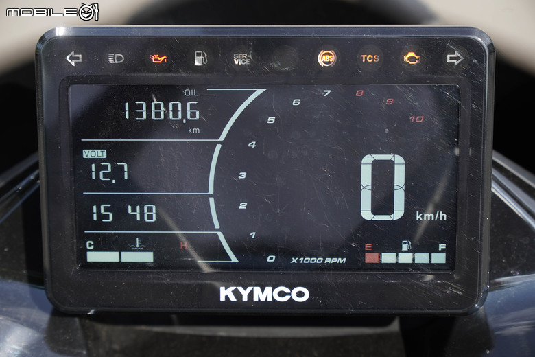 KYMCO DOWNTOWN GT350 試乘｜超乎預期的運動性、全方位黃牌大羊！