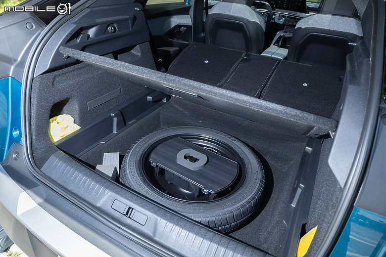 Peugeot 3008 大改款試駕｜降價更超值，以全新油電動力強勢挑戰中型休旅市場！