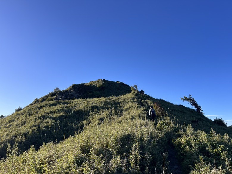 登鈴鳴閂山 ,被颱風追趕