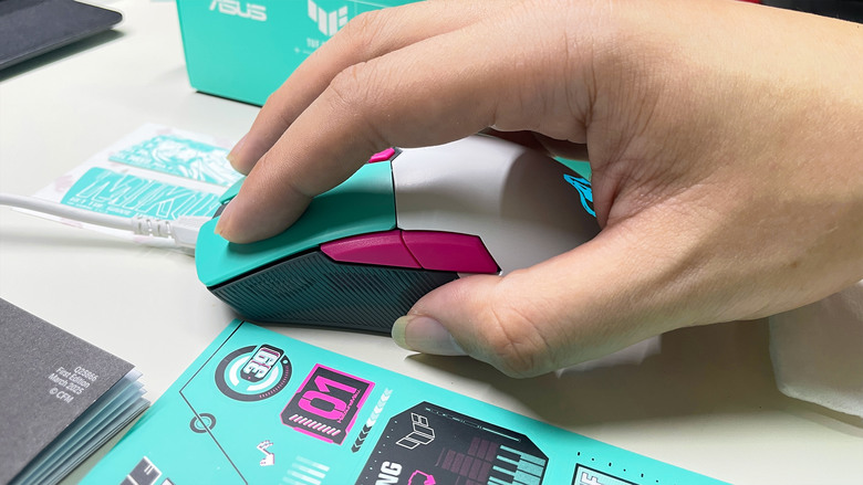 【阿洪開箱中】ASUS TUF Gaming × 初音未來 聯名電競套裝完整開箱!初音ミク Hatsune Miku (圖多)