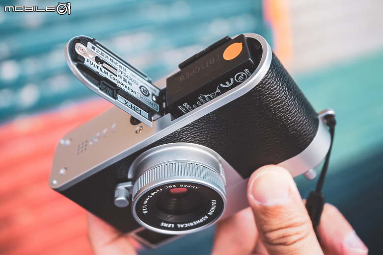 Fujifilm X half 評測報告｜捨我其誰、儀式感爆棚的數位半格機！