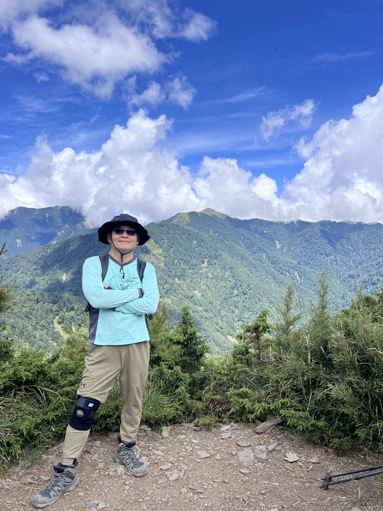 登鈴鳴閂山 ,被颱風追趕