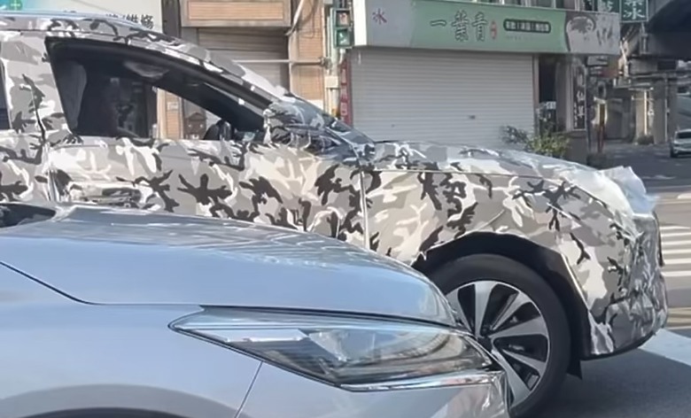 比亞迪來了？新竹市驚見「宋Plus」偽裝車！？