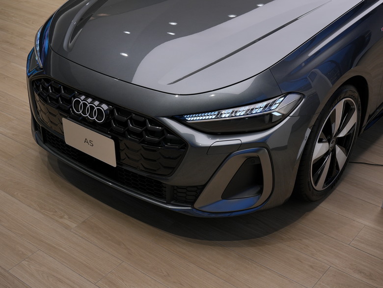 實車分享|Audi A5 TFSI S line|珍珠鋼鐵灰 Daytona Grey 6Y