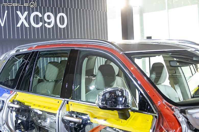 【採訪】Volvo XC90 透明結構概念車登台,見證品牌的車體結構安全科技!