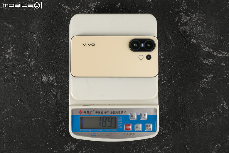 vivo X200 FE體驗｜人像規格點滿的「輕」旗艦！