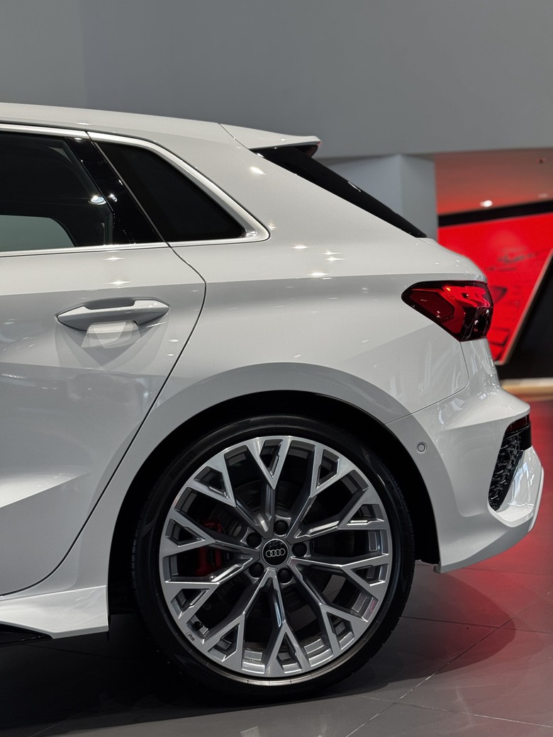 Audi RS 3|不是每台車,都配得上這顆引擎