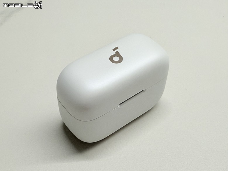 夾式開放耳機正夯?soundcore AeroClip真無線藍牙耳機