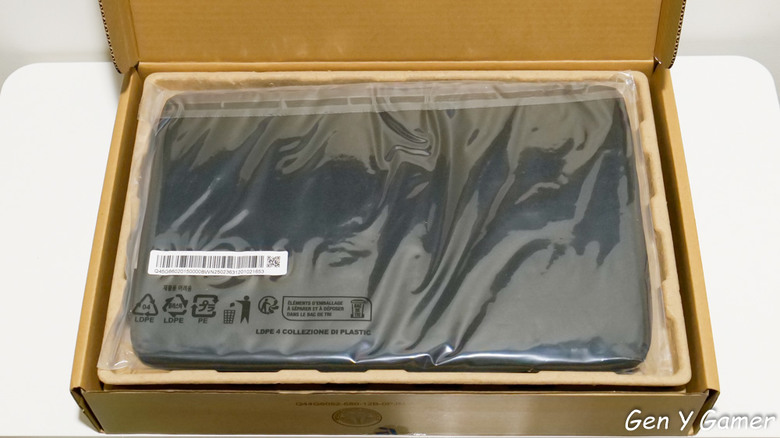 點我看大圖 算平價的品牌 16 吋可攜小螢幕來了!ASUS ZenScreen MB169CK