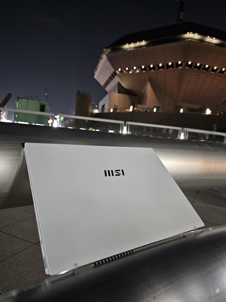 MSI Prestige 13 AI Evo簡單分享 旅伴最終還是得輕點..