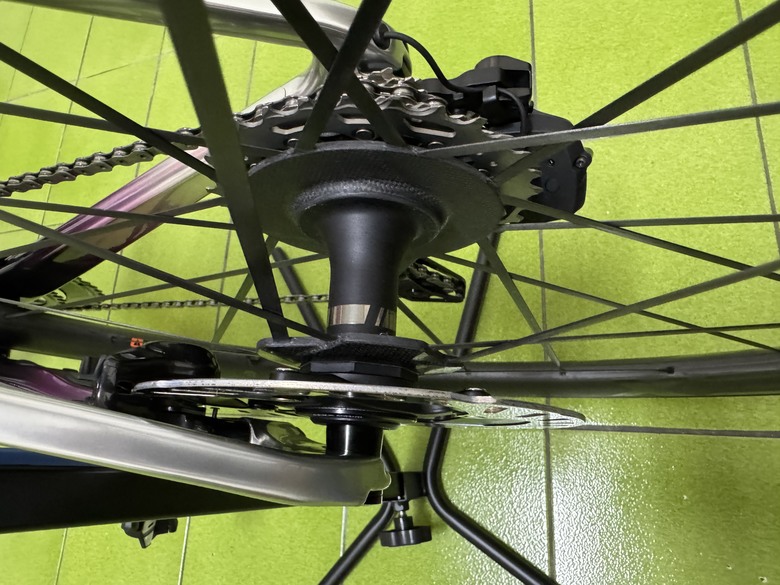 【開箱】Giant 2025 車隊版 Propel Advanced SL