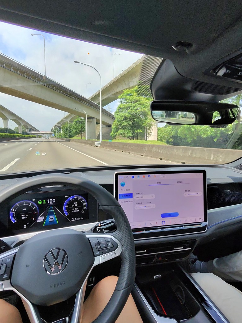試乘VW Passat Variant 330TSI R-Line的心得分享(含All New Tiguan 330靜態賞車）