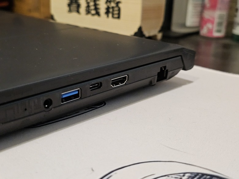 初嚐滿血5060威力~MSI Katana 15 HX