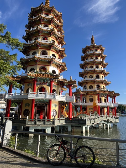 (2025 夏天) 🚴🚴 TCR + ZIPP 夏天漫遊 高雄