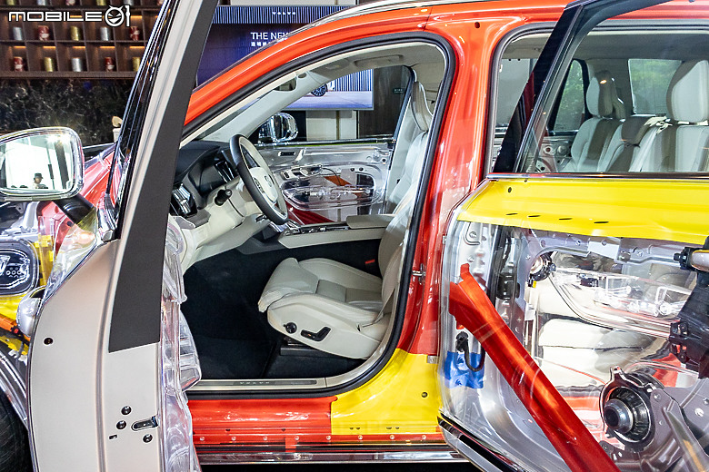 【採訪】Volvo XC90 透明結構概念車登台,見證品牌的車體結構安全科技!