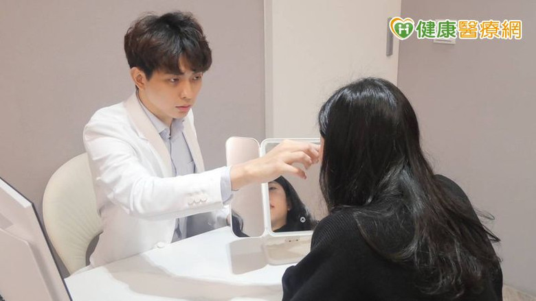 點我看大圖 豔夏光彩讓青春重返含苞蓓蕾