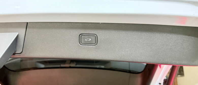 [開箱] 剛好夠用，夠用就好 VOLVO EX30 Ultra