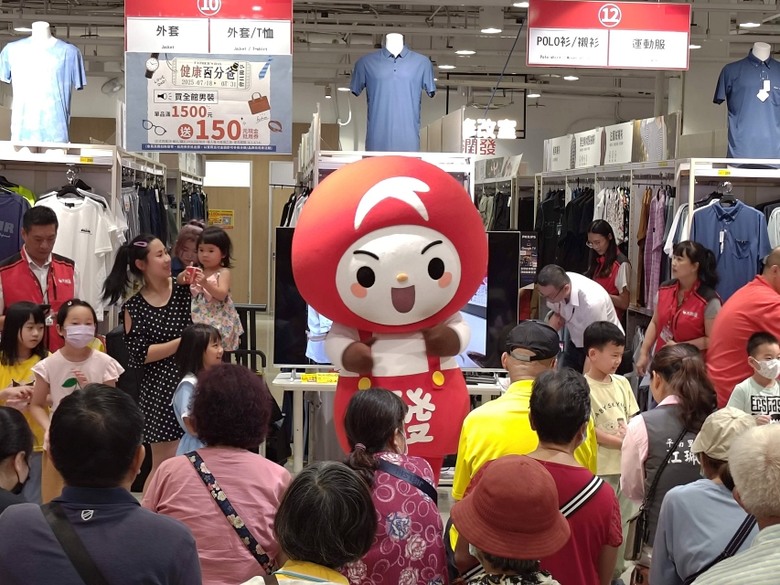 點我看大圖 【來全台第一間大潤發走走】Goodbye RT-Mart 一路走來餐會
