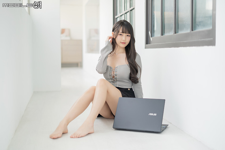 點我看大圖 ASUS V16 (V3607) 測試報告|不到四萬就有 RTX 5060,「輕電競筆電」值得嗎?