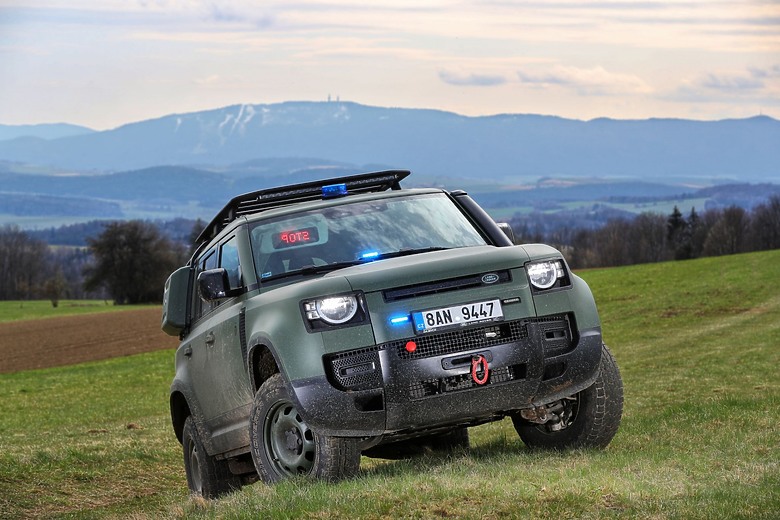 點我看大圖 Land Rover Defender(L663)世界各國軍警單位採用情況