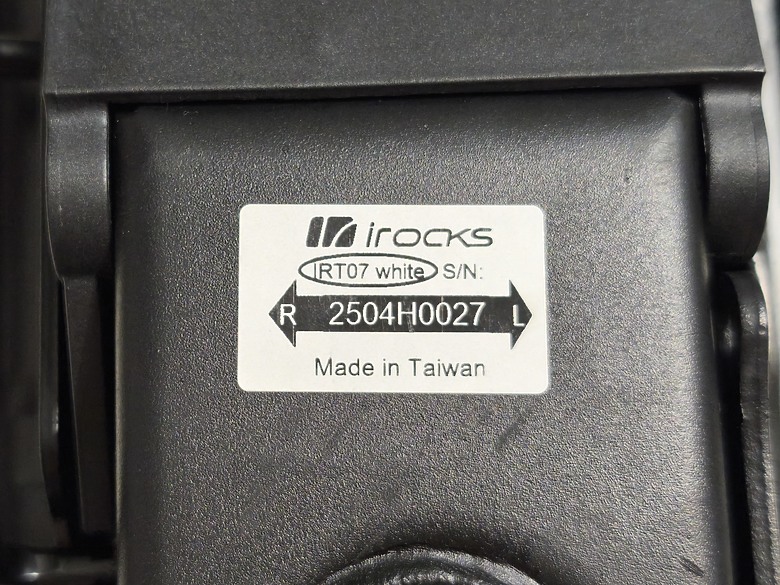 點我看大圖 8年後的第二把人體工學椅iRocks T07 White人體工學椅體驗分享