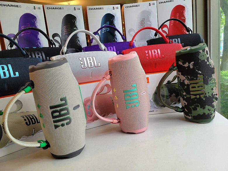 << 你有多"9"沒聽好聲音了? >> JBL Charge 6 藍芽喇叭體驗分享
