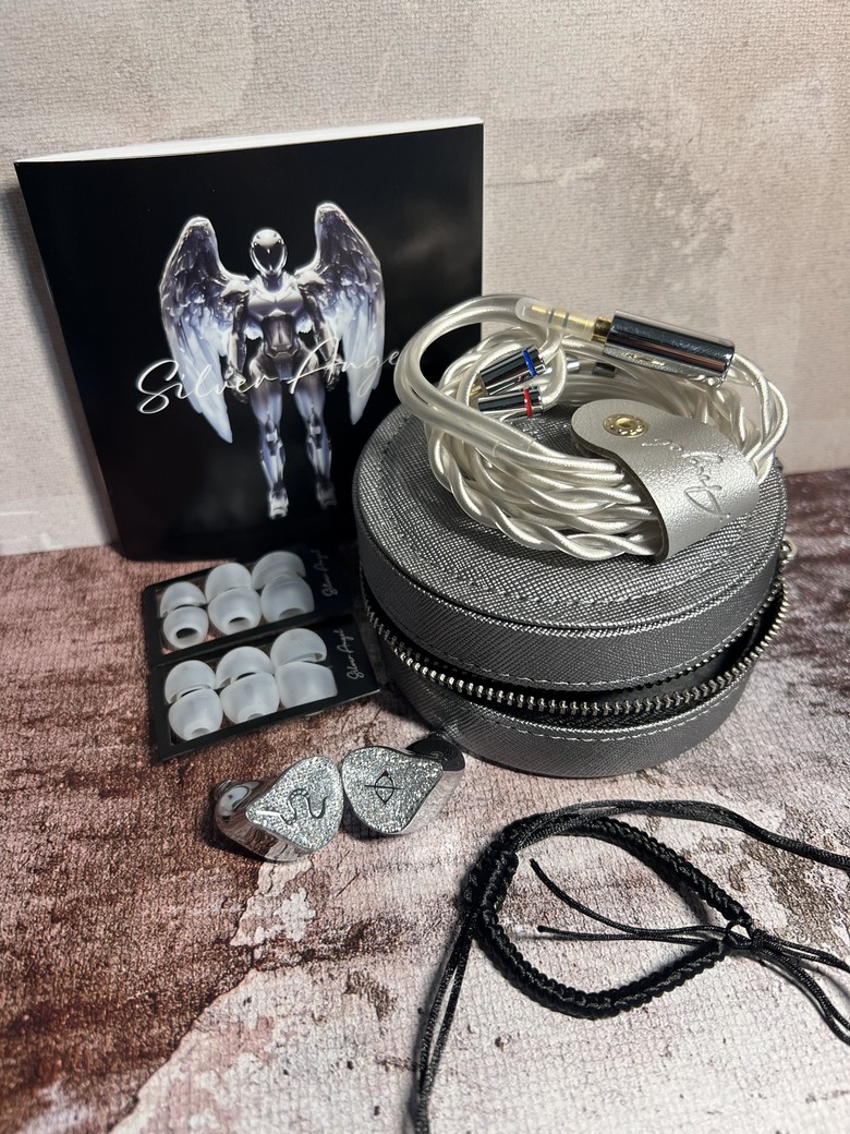 【心得】EarAcoustic Audio麗弦 銀天使 SPA-Hi End Ultra 入耳式耳機 評測