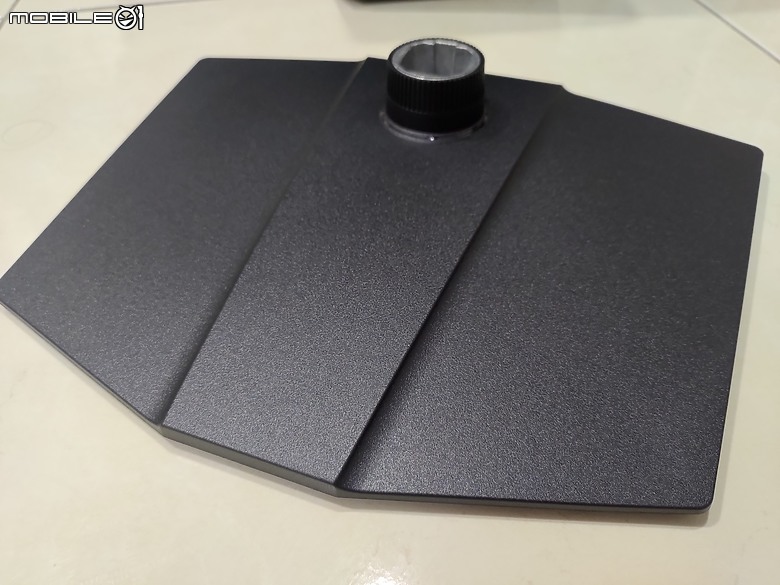 [分享開箱]MSI GAMING 微星 321UP QD-OLED