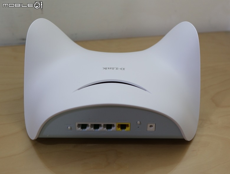點我看大圖 天鷹展翅全新設計 MIT 台灣製 D-Link AQUILA PRO AI M95 BE9500 Wi-Fi 7 開箱
