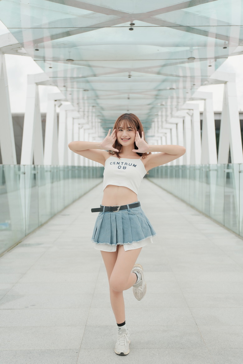 點我看大圖 SIGMA 17-40mm F1.8 DC ART + 富士 X-H2 ; 光圈1.8全開 ; 人像測試