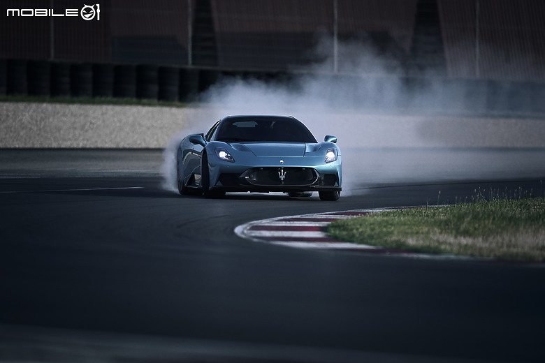 【海外新訊】Maserati MCPURA / MCPURA Cielo 全球首發，當家超跑 MC20 之改款進化版本！