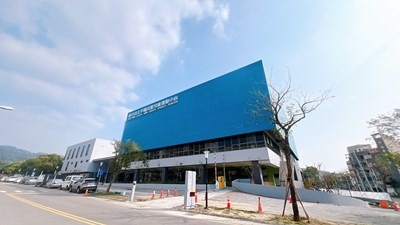 🌟 太平【國民運動暨兒童運動中心 空拍分享】三萬多坪坪林森林公園 ╳ 勤益科技大學 ╳ 823國軍醫院商圈