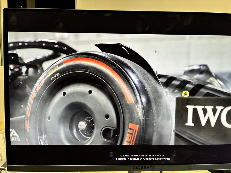 『這螢幕怎麼這麼爛?!』技嘉MO27U2 4K 240Hz OLED 螢幕體驗