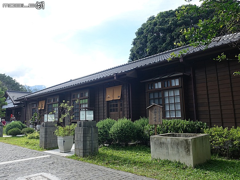 花蓮將軍府1936、花蓮港放送局1944、松園別館、花蓮文化創意產業園區、台灣鐵路局花蓮管理處處長官邸、野光 Fluorescent (原：黑金通) — 花蓮市區3小時快閃行旅