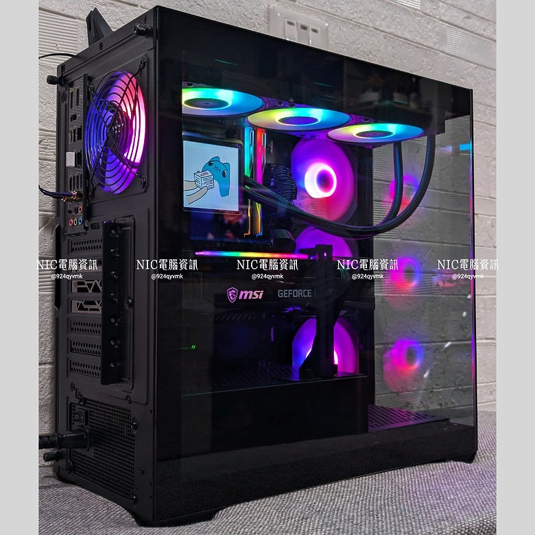 【開箱分享】打造性能與美學兼具的桌機 — darkFlash DS900 WOOD BLACK + 高階配置整機紀錄