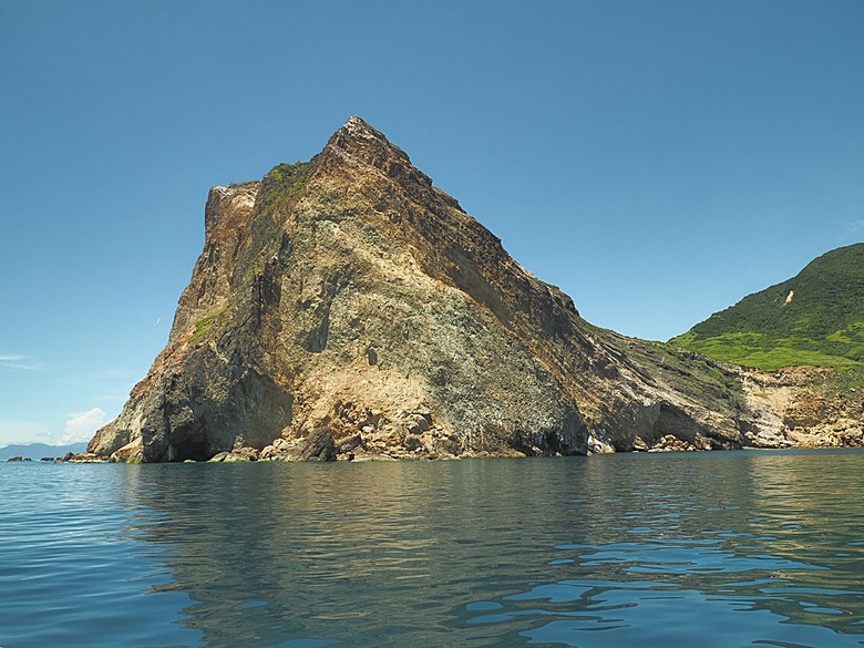 龜山島賞海豚、青蔥農場體驗蔥農生活、享用宜蘭在地無菜單料理 — 讓大腦放空休息一天之員工旅遊