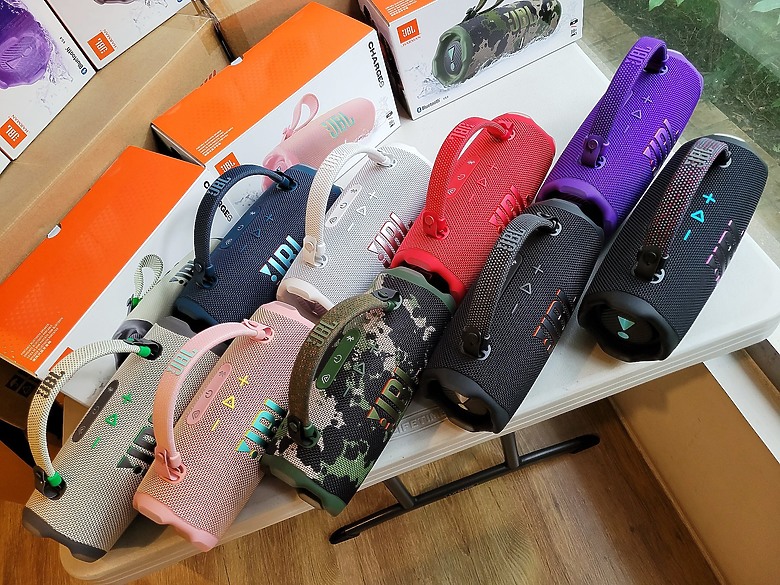 << 你有多"9"沒聽好聲音了? >> JBL Charge 6 藍芽喇叭體驗分享