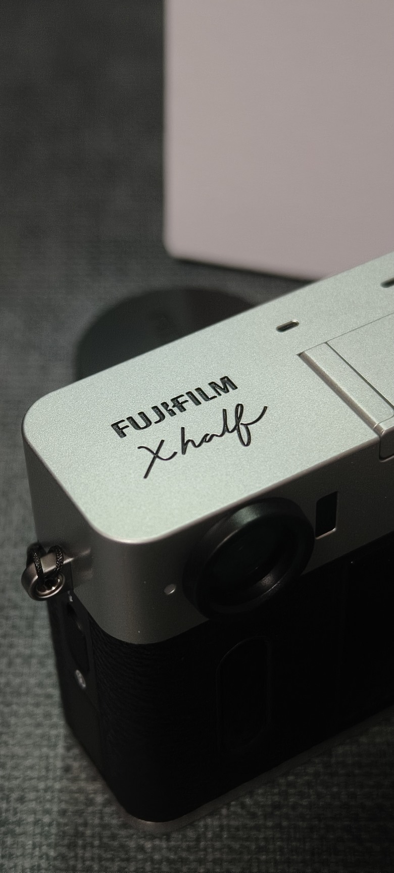 「開箱&分享」 FUJIFILM X half 真的是小巧可愛好攜帶
