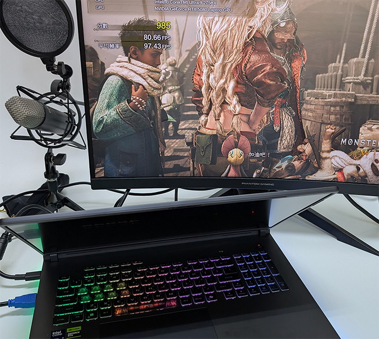 G815LW跑魔物獵人MHW、散熱測試