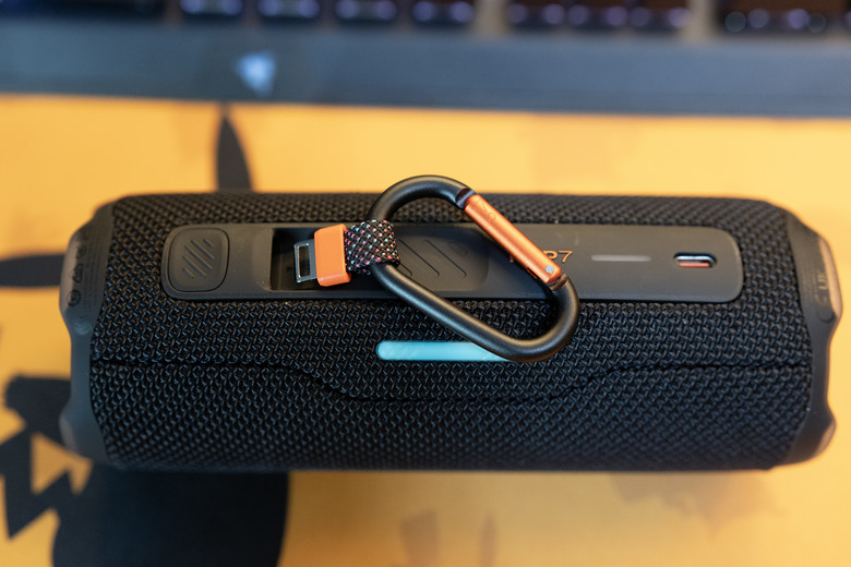 【開箱！】JBL Flip 7 防水防塵防摔的可攜式時尚藍芽喇叭！