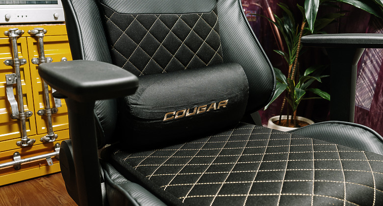 點我看大圖 COUGAR ARMOR ONE V2 開箱分享 ▏功能與舒適並重的戰鬥級電競椅
