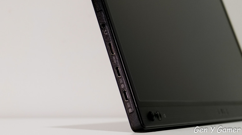 點我看大圖 算平價的品牌 16 吋可攜小螢幕來了!ASUS ZenScreen MB169CK